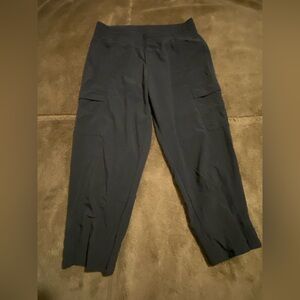 The North Face Women's Black Cargo Capris - Stretch Waist